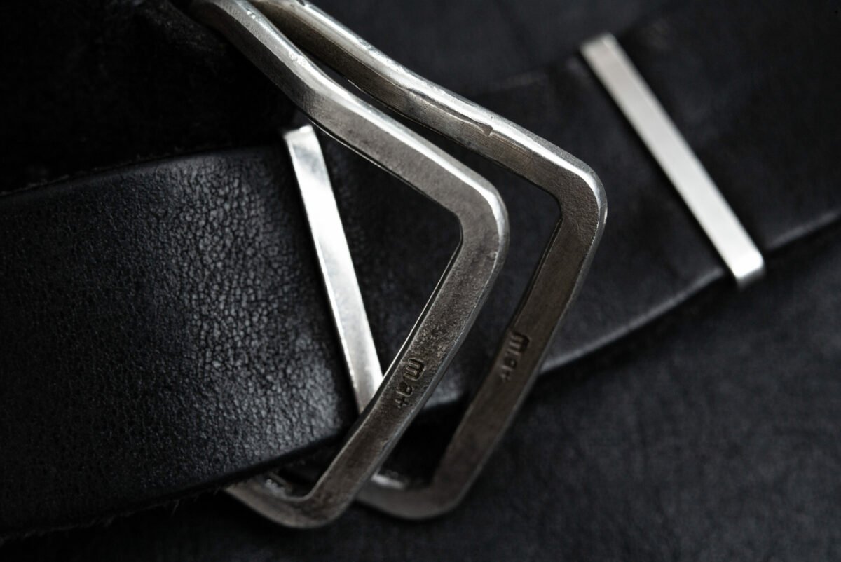 hide-m  M.A+ Maurizio Amadei EQ2C + studded q buckle belt, black