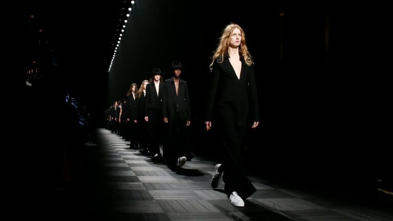 Shop Ann Demeulemeester in Japan