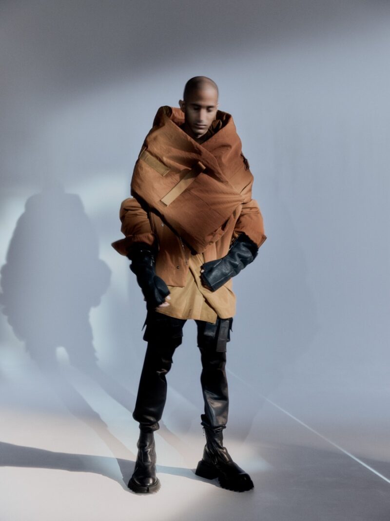 Zobacz przez Julius AW22