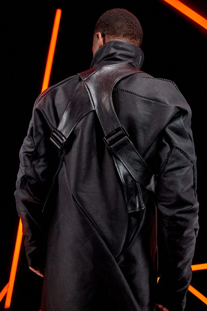 Смотри на Leon Emanuel Blanck AW22
