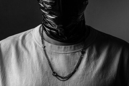 CROSS ELEMENTS - Avant Garde Schmuck aus Lissabon