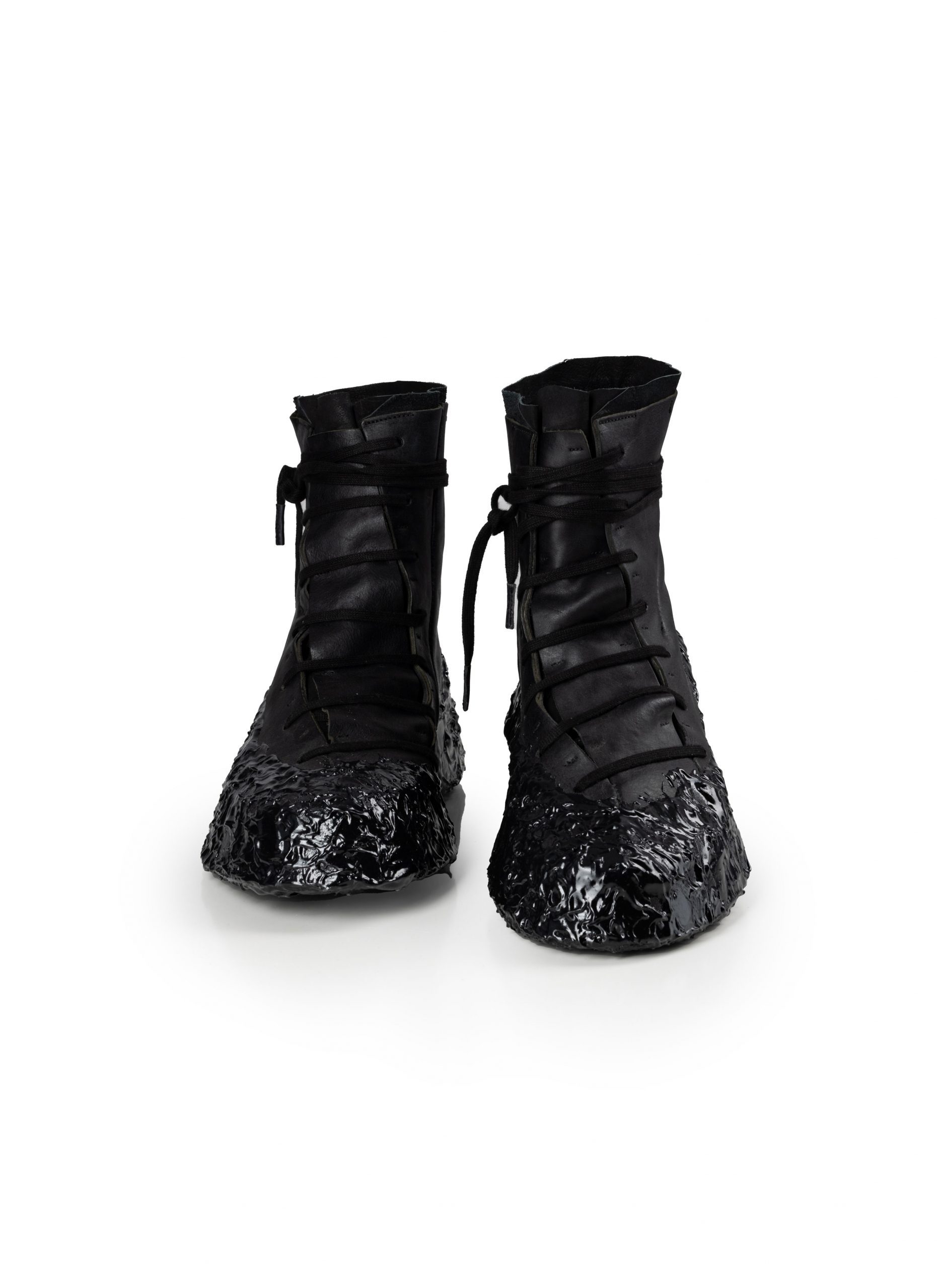 DISTORTION ANKLE BOOT SYMBIOSIS – LEON EMANUEL BLANCK
