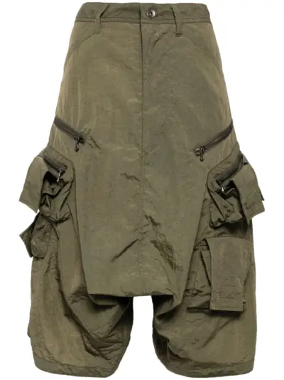 Julius mid-rise drop-crotch cargo shorts - Green