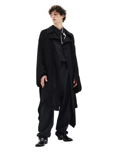 Yohji Yamamoto Coat with voluminous sleeves in black