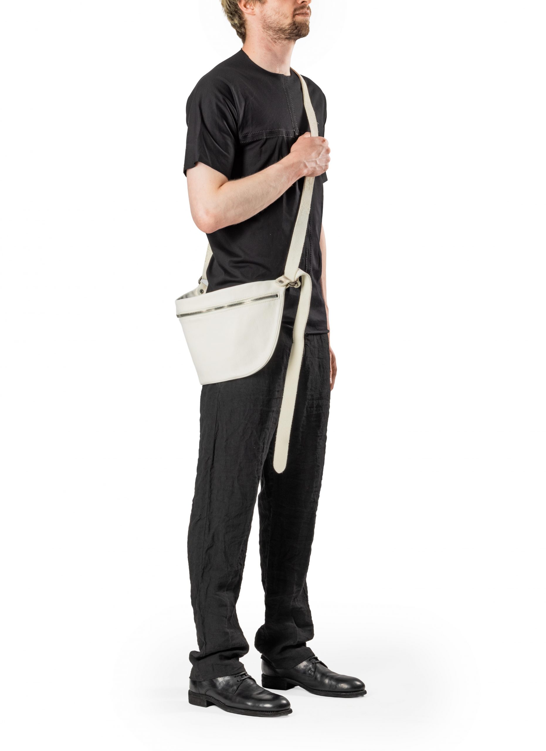 GUIDI Q10M Shoulder Bag, black / red / white, horse leather