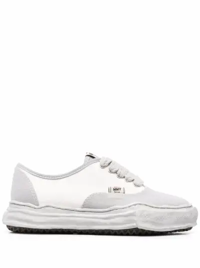 Maison MIHARA YASUHIRO contrasting-panel design sneakers - Grey