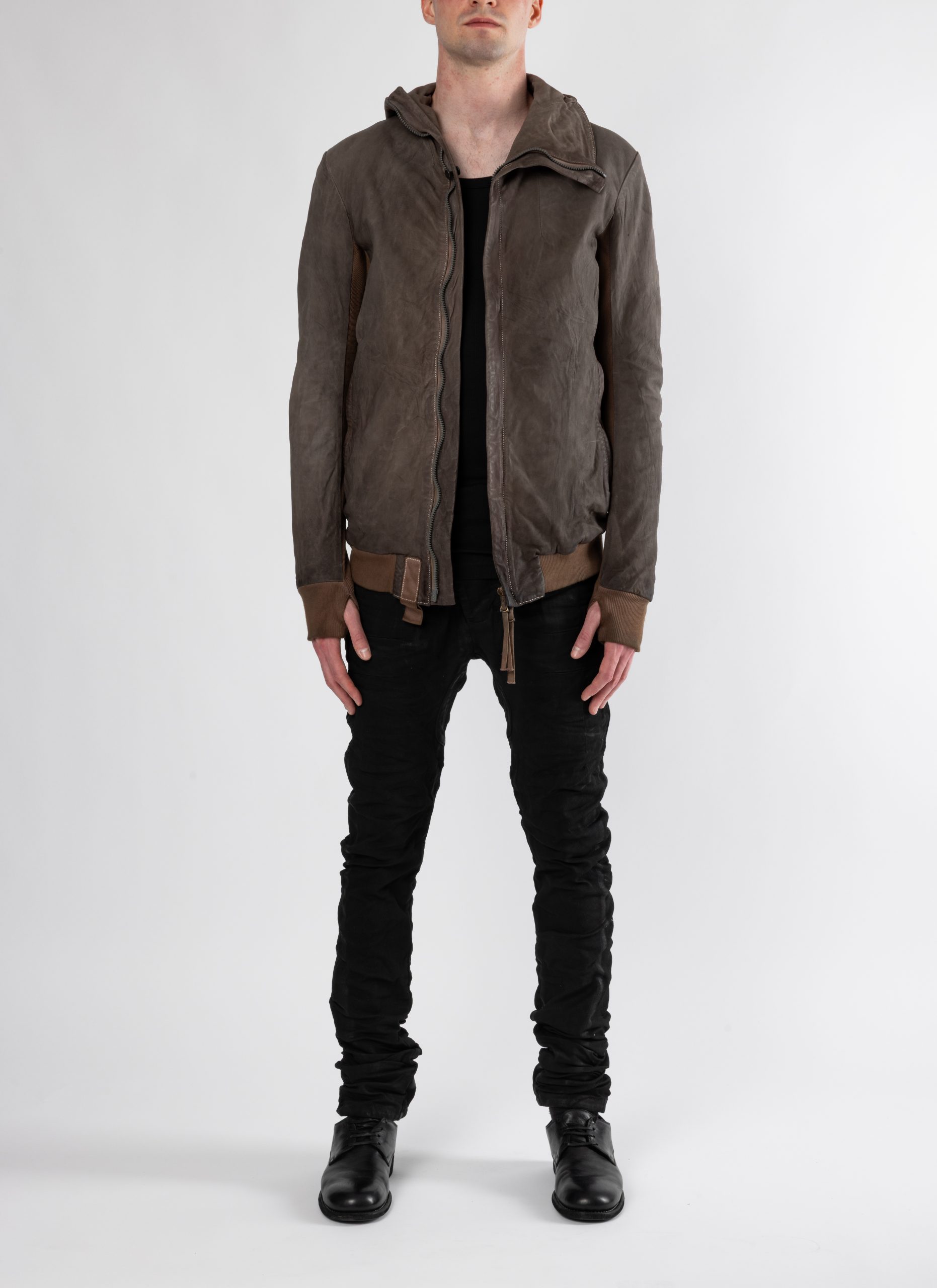 BORIS BIDJAN SABERI ZIPPER22.1 Primaloft, carbon grey, kangaroo