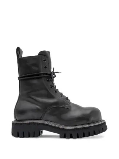 A Diciannoveventitre black combat boots