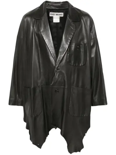 Issey Miyake Pre-Owned handkerchief-hem leather coat - Black