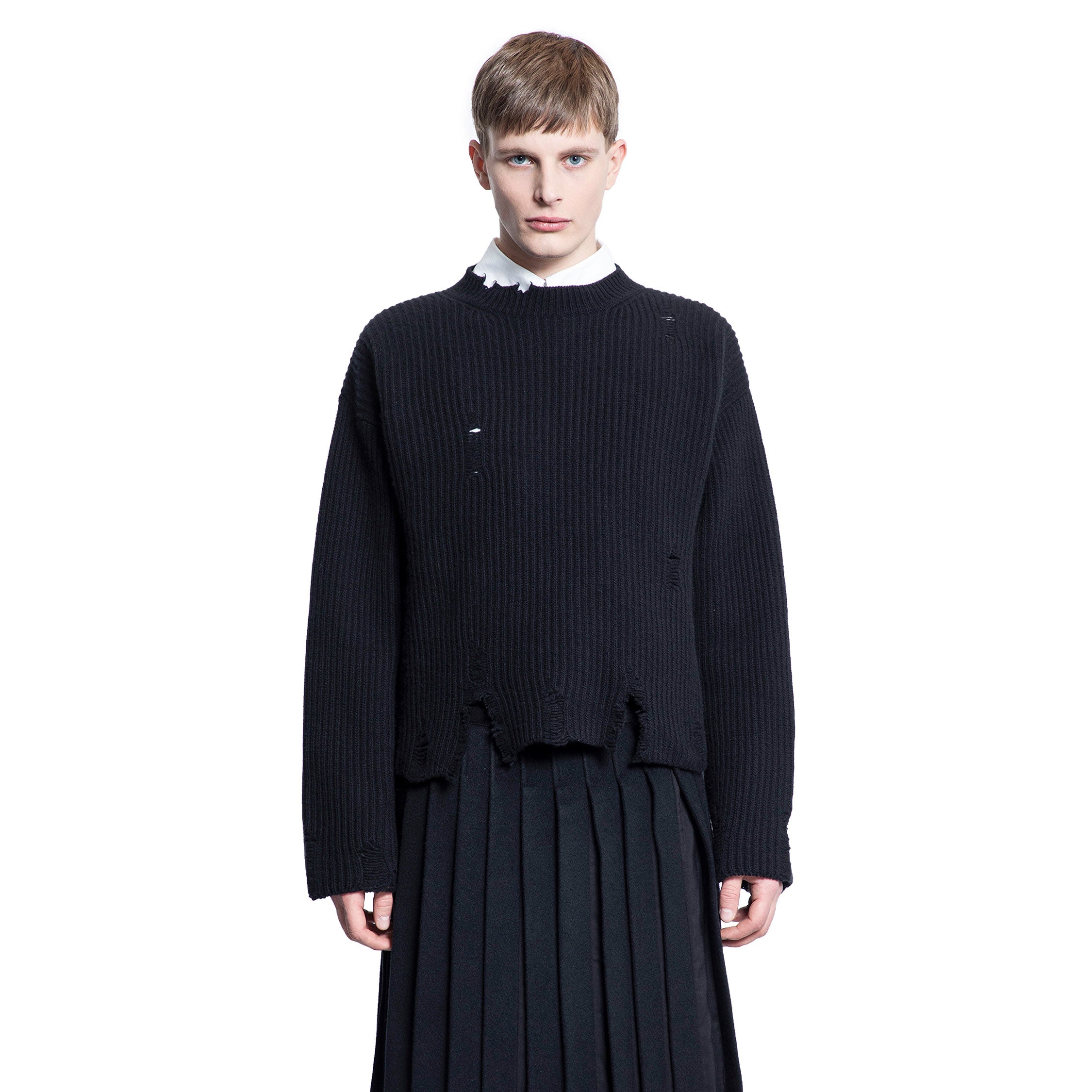 ann demeulemeester grey sweater dress Joas Comfort Crew Neck Sweater – Ann Demeulemeester main image 0