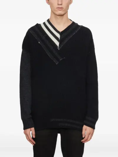 Isabel Benenato striped V-neck sweater - Black