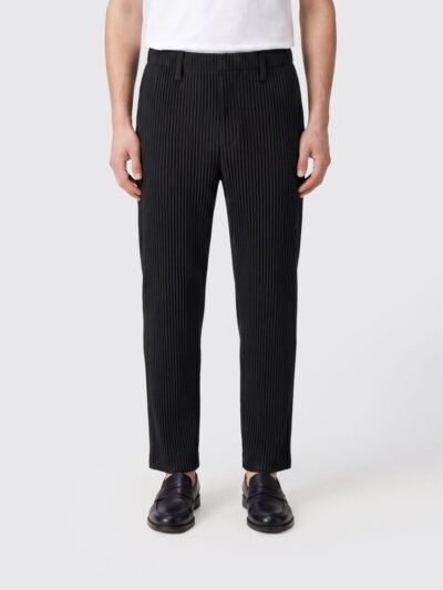 HOMME PLISSE' ISSEY MIYAKE Pants Men color Black