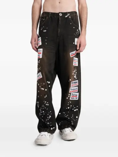Maison MIHARA YASUHIRO patch-detail stud-embellished jeans - Black