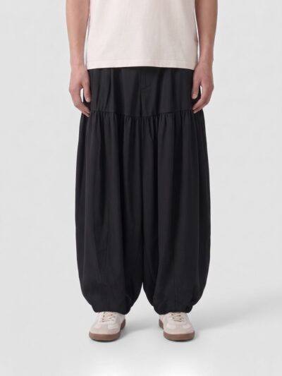 COMME DES GARÇONS Pants Men color Black