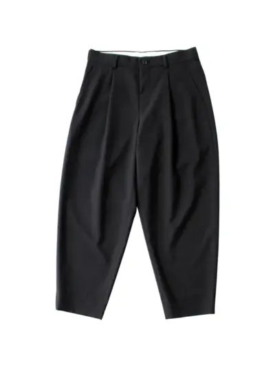 Comme des Garçons Homme Deux pleated tapered-leg trousers - Black