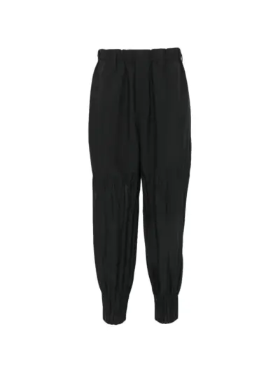 Issey Miyake Men pleated-cuff elasticated-waist trousers - Black