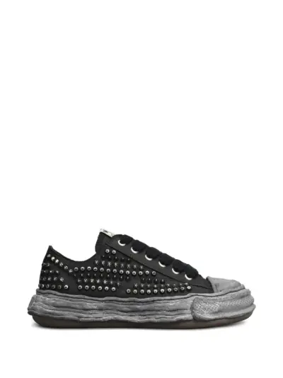 Maison MIHARA YASUHIRO Peterson 23 studded low-top sneakers - Black