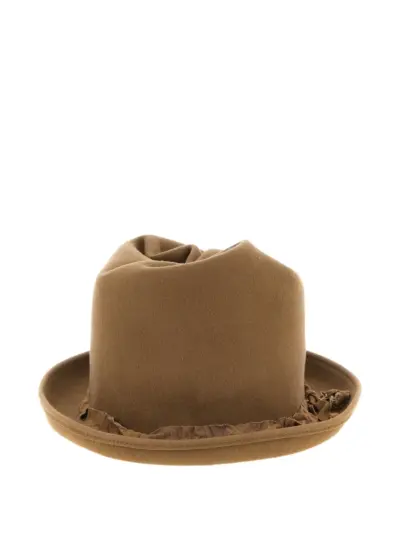 Yohji Yamamoto curled asymmetric-crown hat - Brown