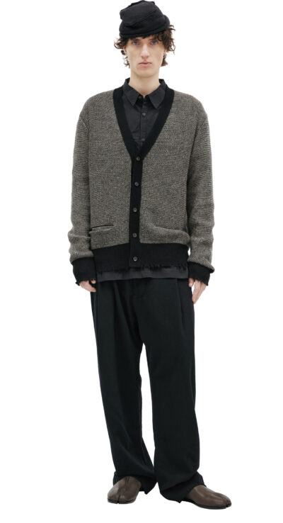 Ziggy Chen Knitted cardigan with a distressed look
