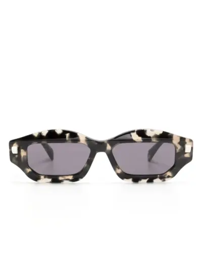 Kuboraum Q6 geometric-frame sunglasses - Black